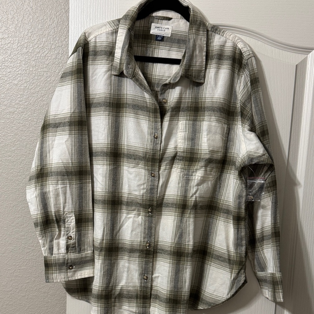 American Eagle Outfitters Olive Plaid Button Down Shirt XL NWOT
